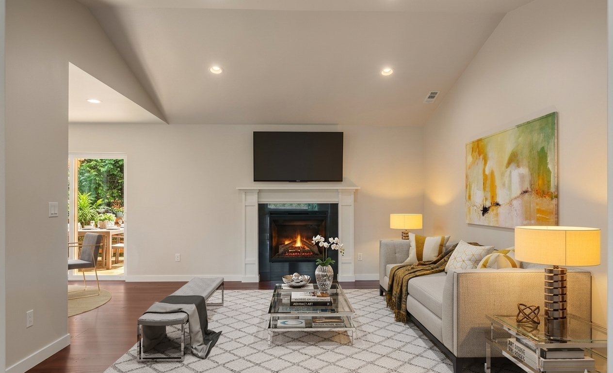 Living room with fireplace